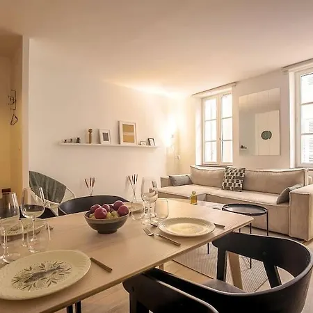Rare 2 En Duplex Design Au Panier